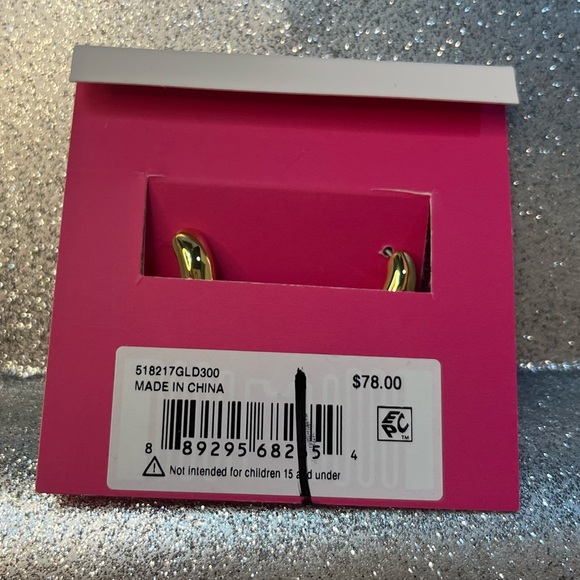 Kurt Geiger London Green Pavé Crystal Gold Oval Hoop Earrings NWT - Picture 4 of 8